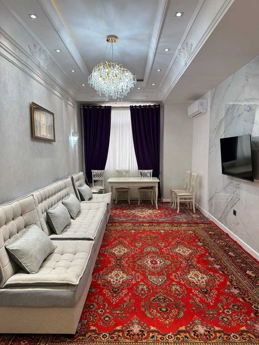 Сдается в аренду 3-комнатная квартира на массиве Феруза