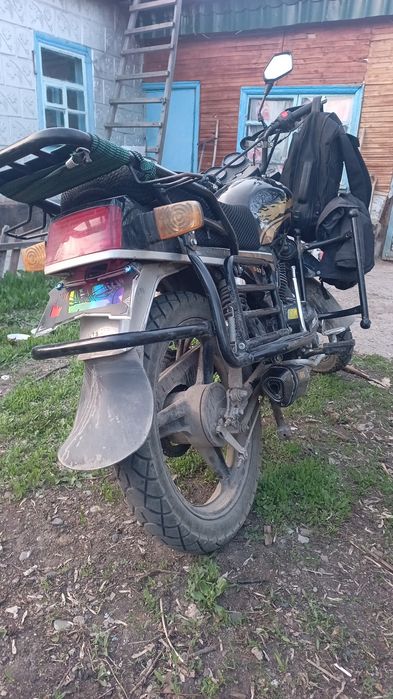 Suzuki 200 кубов