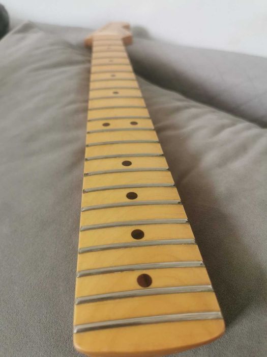 Fender Stratocaster грифове