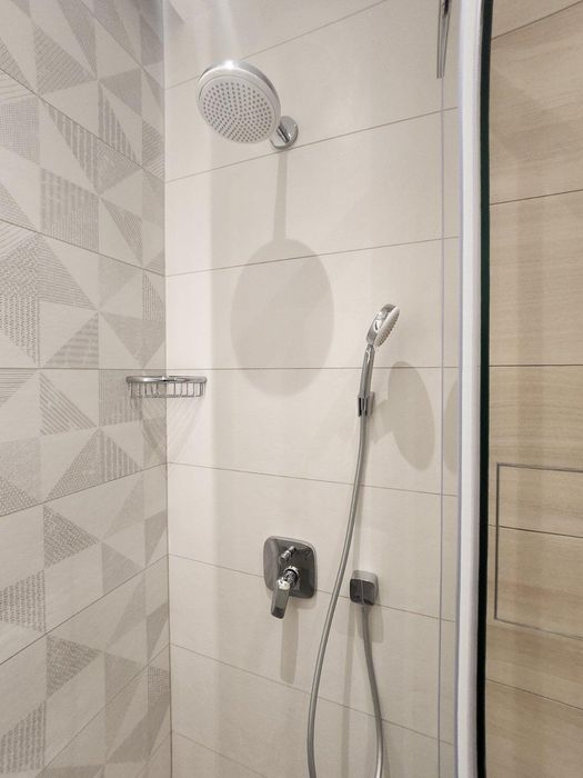 Дава се под наем Двустаен апартамент в Пловдив, Младежки Хълм - 62 кв.м за 650 € - Снимка #11