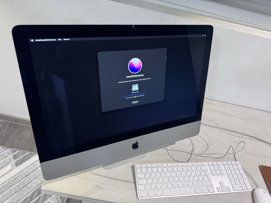 Apple iMac 21.5” (Late 2015) – Отлично състояние