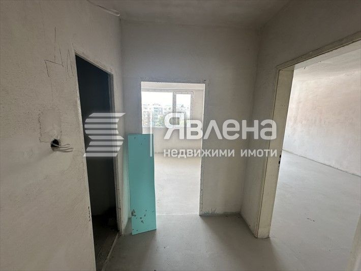 Продава се Тристаен апартамент в Перник, Изток - 101 кв.м за 870 €/кв.м - Снимка #4
