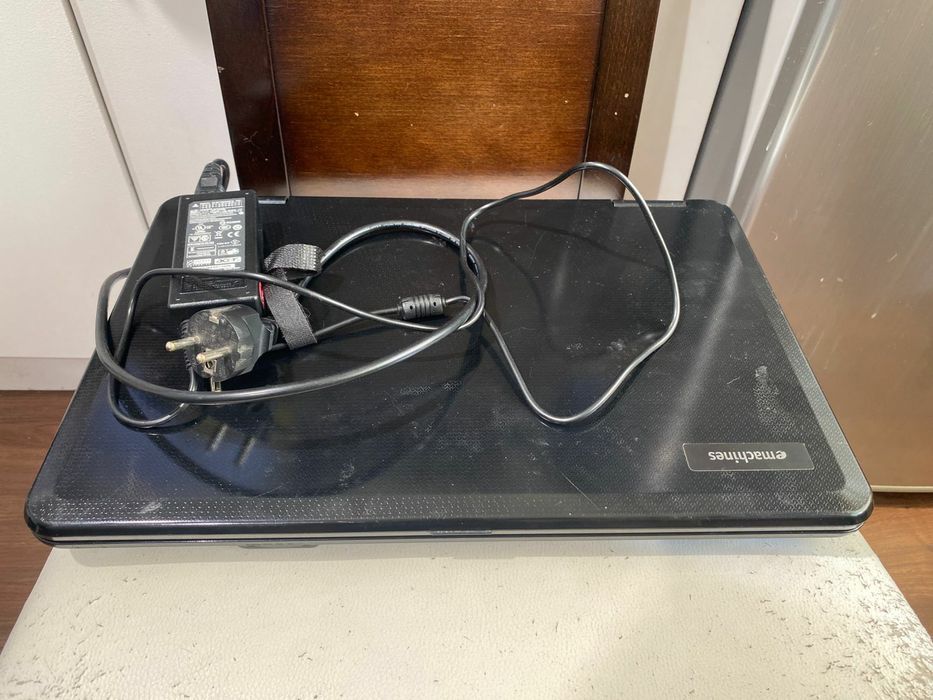 Асер emachines intel core T8300/2000GB