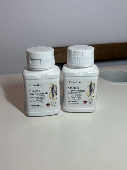 Set de 2 bucati: Omega 3, Nutrilite , Amway