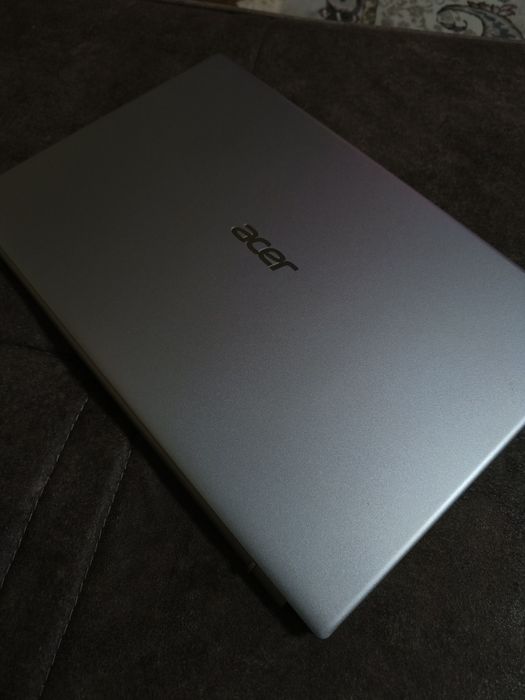 Продам новый  ноутбук ACER