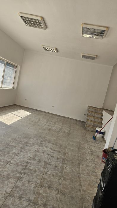 Дава се под наем Магазин в с. Черногорово, Област Пазарджик - 50 кв.м за 204 € - Снимка #2