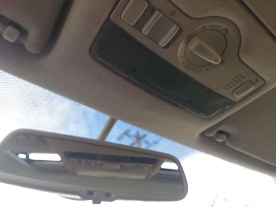 Vând Skoda Octavia 2 4x4 2008 impecabil detalii în privat