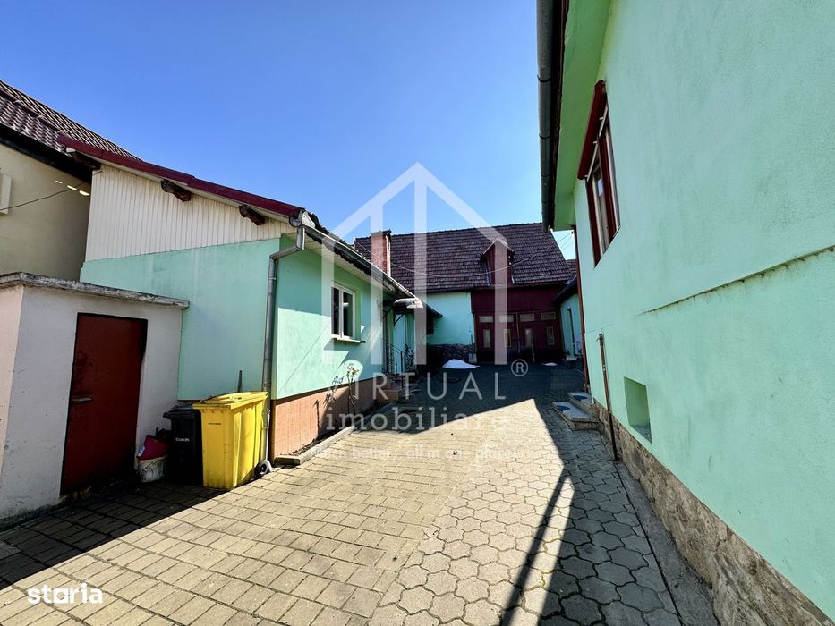 Casa individuala cu accest auto, 4 camere, 490mp teren, Rasinari