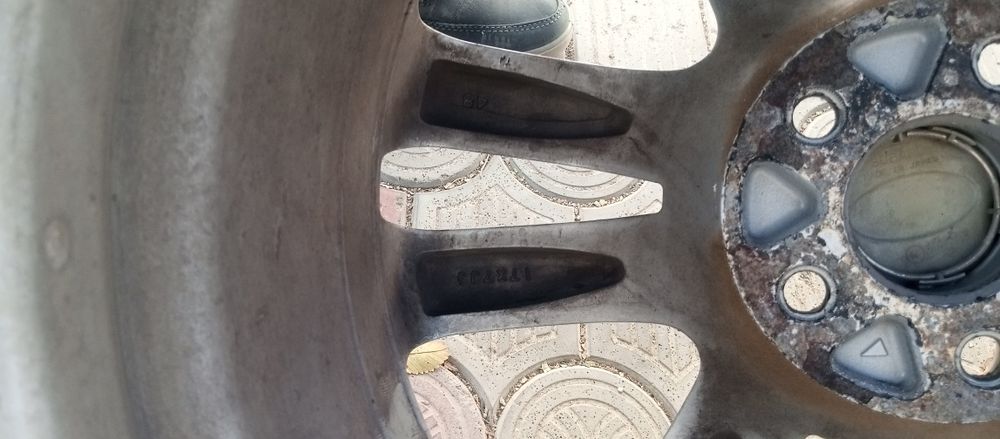 Продам диски от Субару Форестер