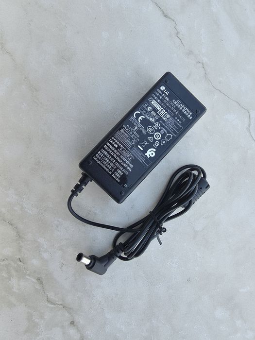Alimentator LG 19,5V 1,7A mufa cu pin