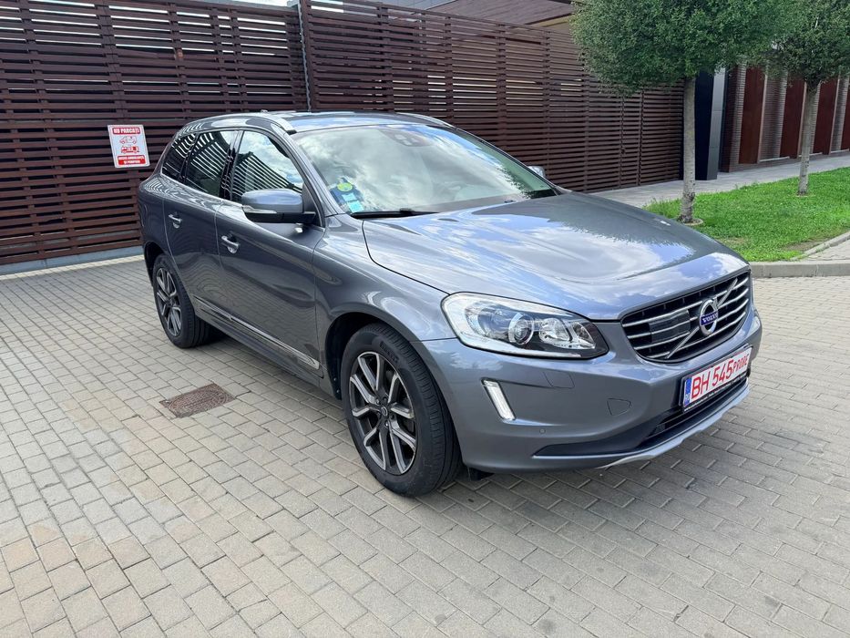 Volvo XC 60 Volvo XC60 Automatic 2.0 diesel 190HP motor volvo D4 RDesign Trapa DVD