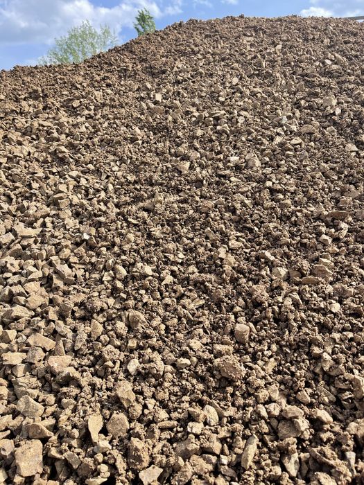 Depozit Agregate Nisip / Concasată / Lucrări Bobcat Excavator Săpături