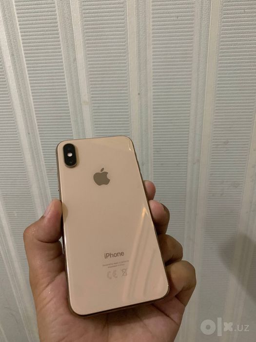 Iphone xs gold.  .