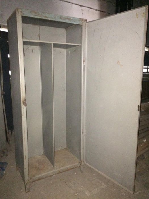 Шкафы металлические!