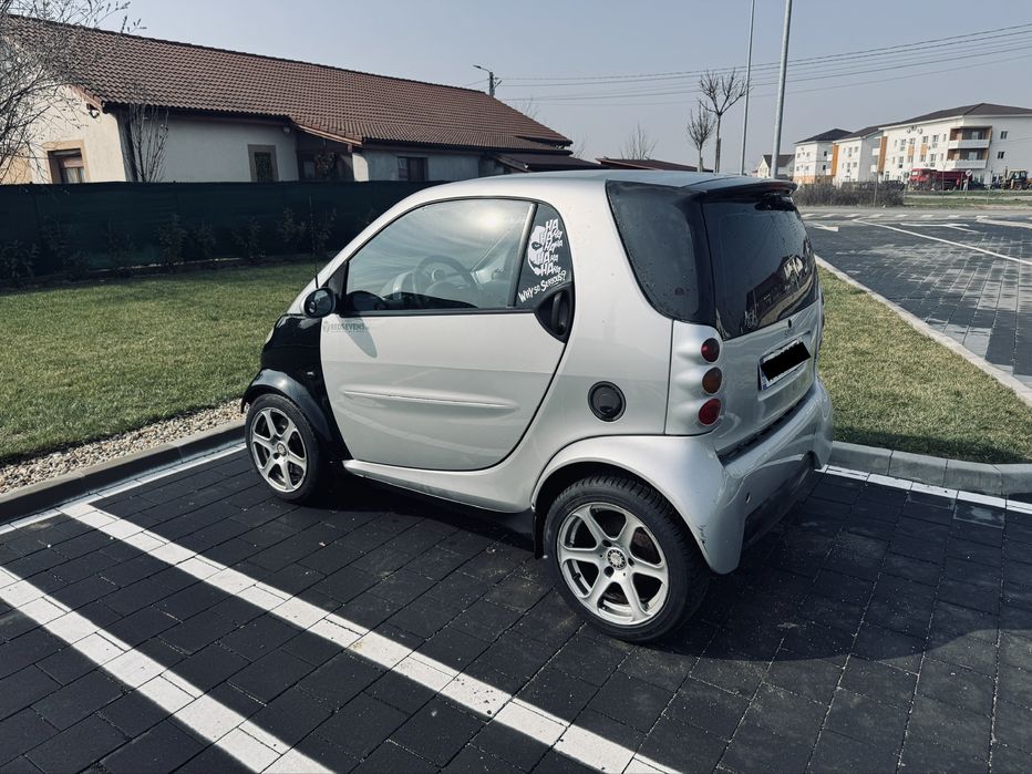 Smart fortwo 0.8 diesel / pilot automat / an 2003