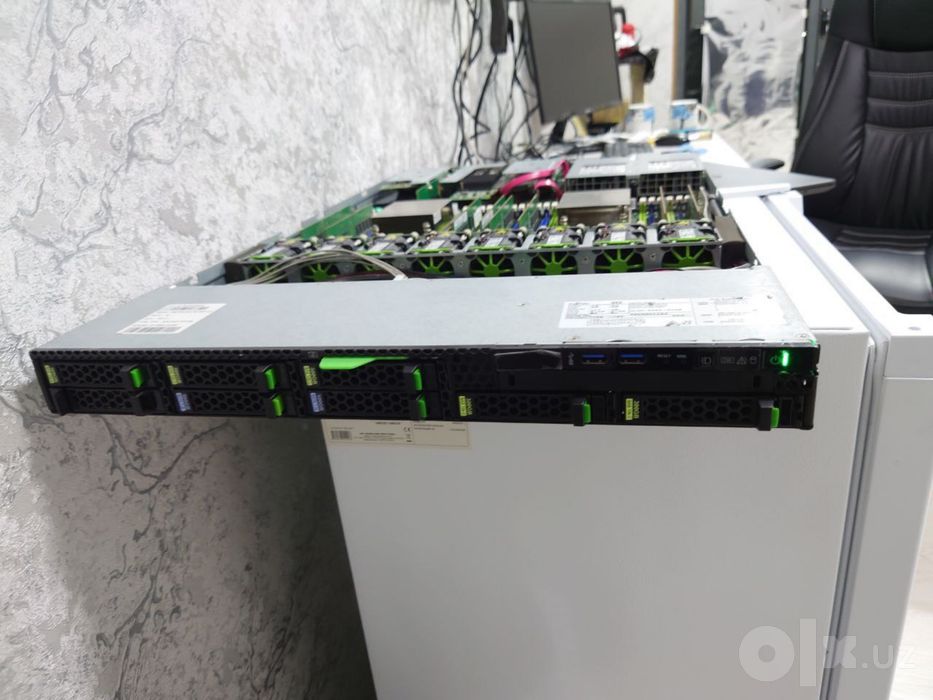Сервер! Fujitsu Primergy RX2530 M2