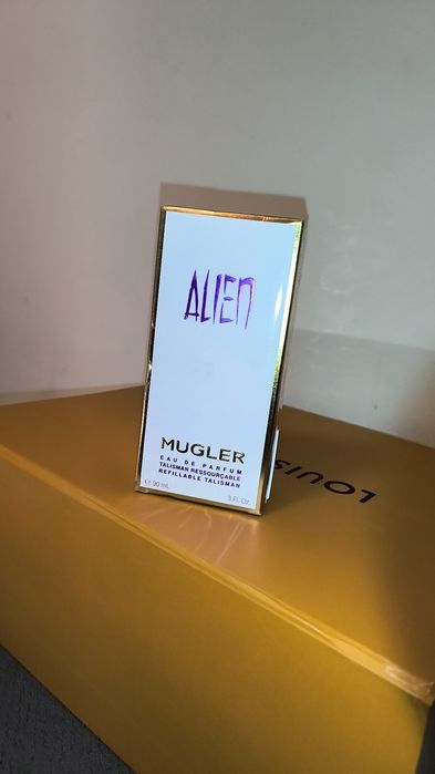 Mugler Alien Eau de Parfum – 90 ml (Refillable Talisman)