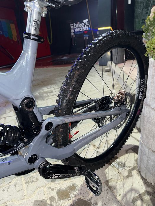 2024 Nukeproof Dissent Downhill Custom Build