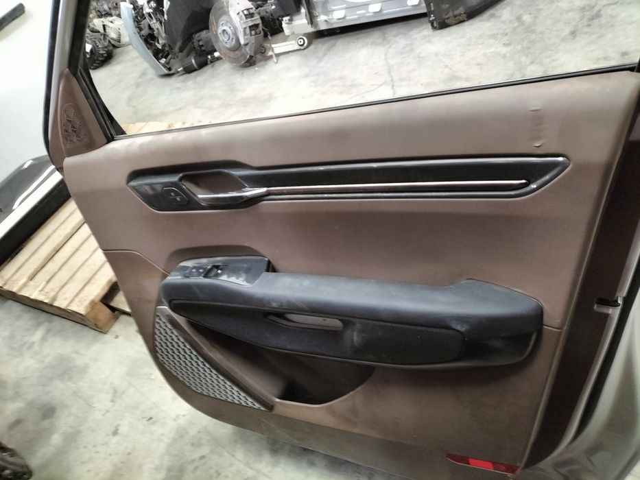 Предна дясна врата KIA EV9 / Киа ЕВ9 2024г.