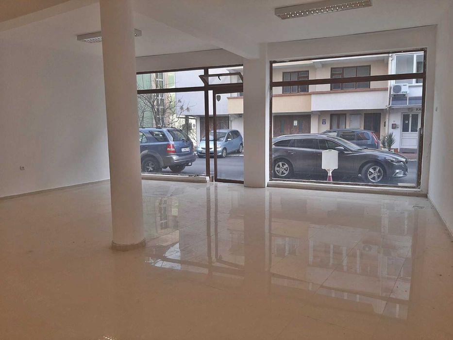 Продава се Магазин в Свети Влас - 140 кв.м за 643 €/кв.м - Снимка #1