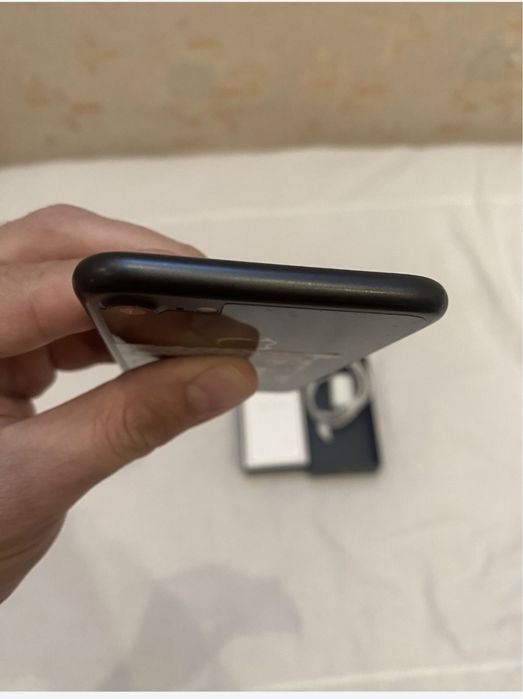 iPhone 7 в идеал 128 гб