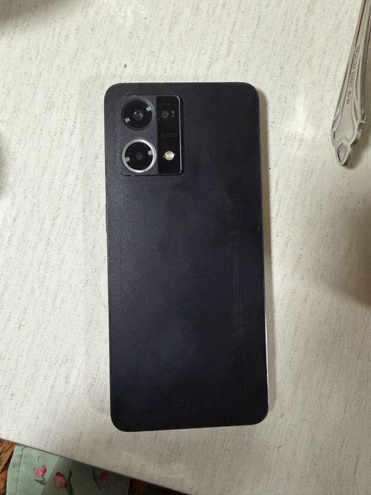 Айфон 11 и OPPO Reno7