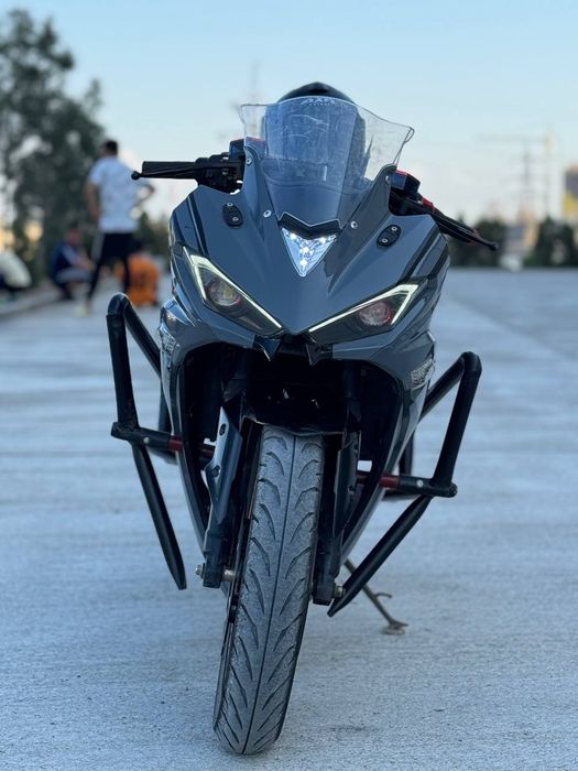 Electro mototsikl