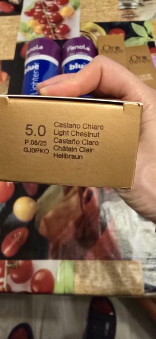 Vând produse profesionale Fanola