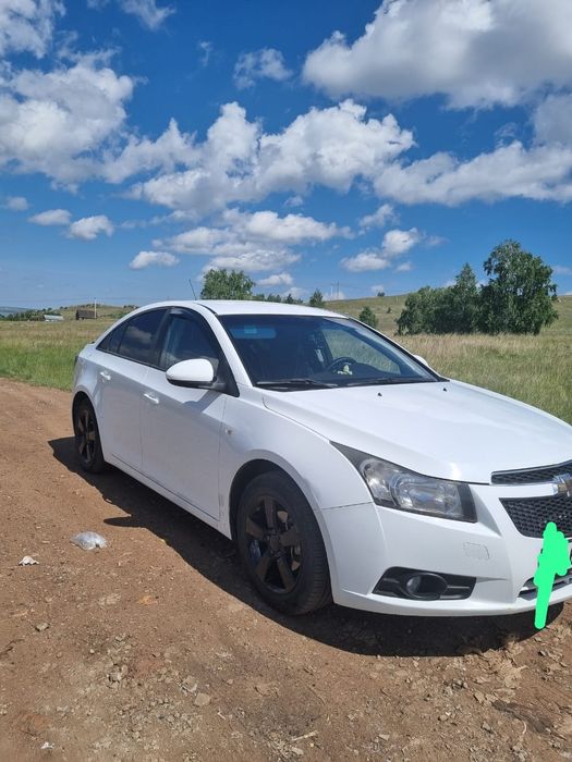 Продам машину шевроле круз