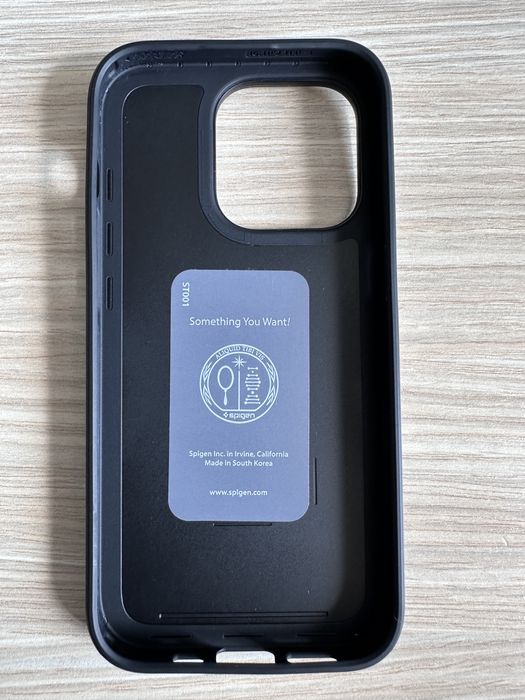 Husa Spigen Thin Fit Black Iphone 14 PRO + Portofel Magsafe