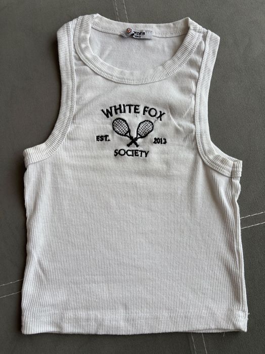 Тениски и потници