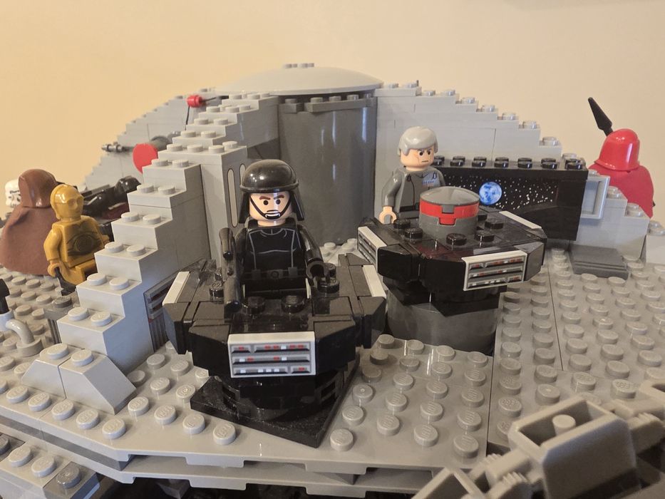 Продавам - Lego Star Wars: Death Star (10188)