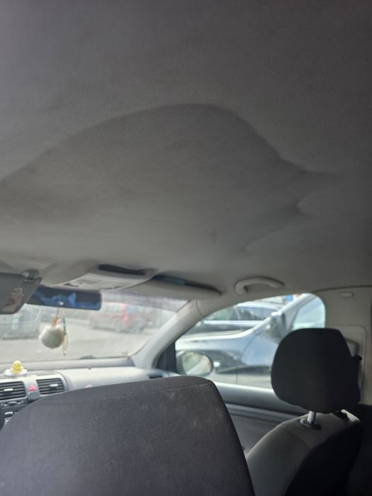 Se vinde GOLF 5 1.9 BLS bluemotion