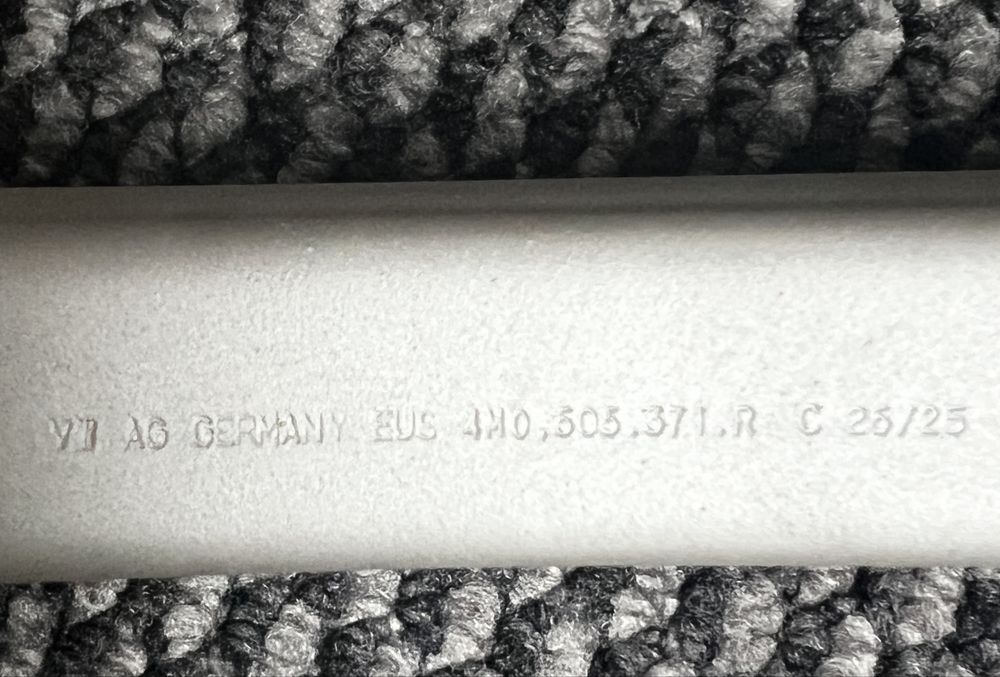 Brate Audi Q7 4M / Porsche Cayenne - Cod OEM 4MO 505 371 R