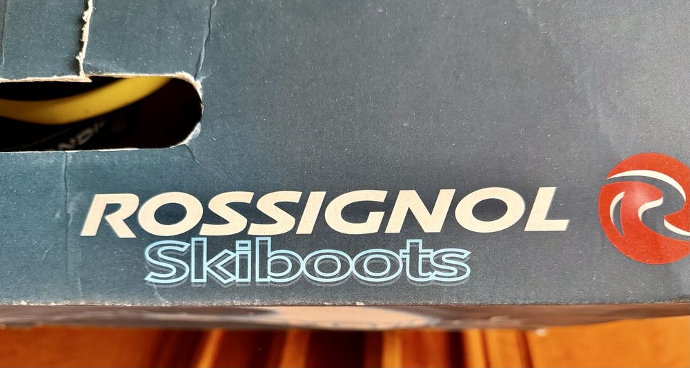 Clăpari ROSSIGNOL Salto Nr. 27,5