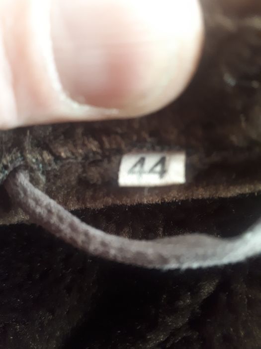 Дубленка коричневая.