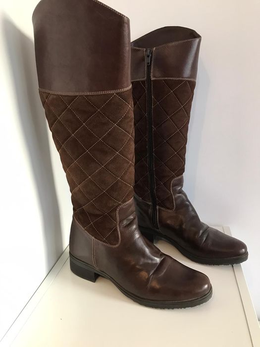 Vând cizme maro, Marelbo, Nr 37. Piele + piele întoarsă. Stare f buna.