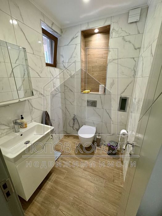 Продава се Тристаен апартамент в Пловдив, Кършияка - 137 кв.м за 2139 €/кв.м - Снимка #6