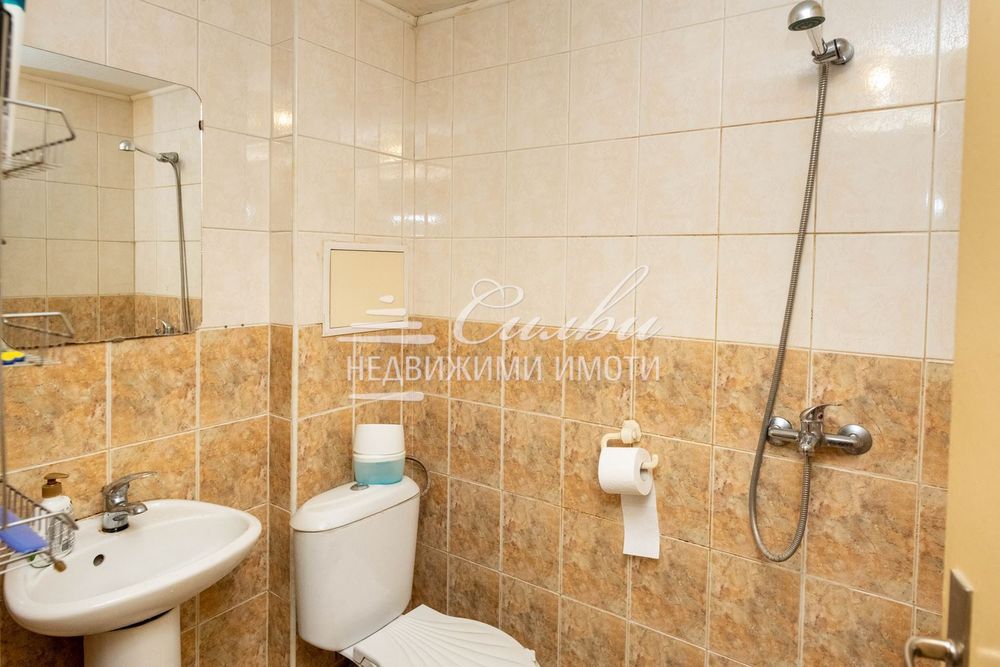 Продава се Едностаен апартамент в Шумен, Добруджански - 44 кв.м за 1391 €/кв.м - Снимка #5