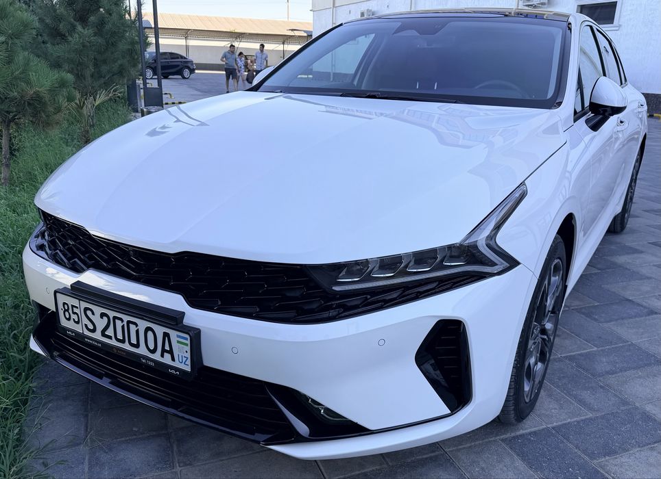 Продается KIA K5 1.5 Фулл.