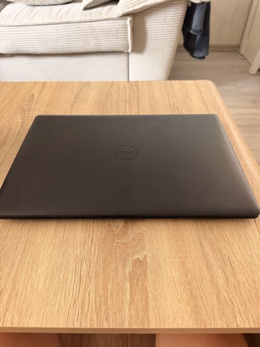 Dell  Vostro 15 3000, 15.6 инча
