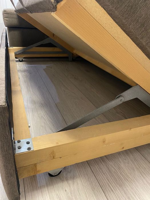 Ремонт дивана. кровати