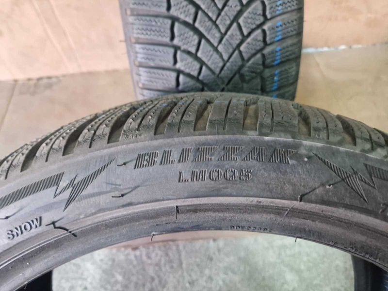 2 Bridgestone R18 225/40
зимни гуми 
DOT5119