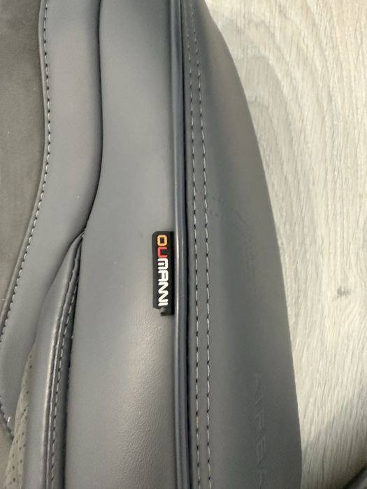 Продам чихол Омани б/у как новый