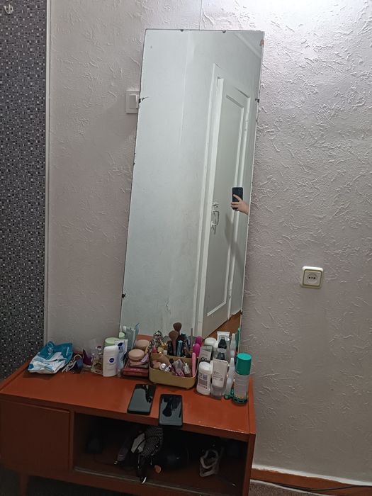 Mebellar sotiladi