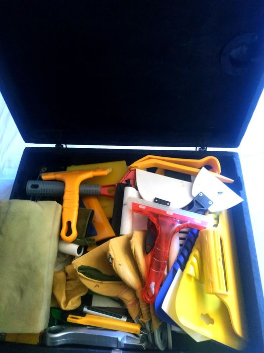 Тонировка ламинация фен шпатель фонар реклама сотилади! Tayyor biznes!