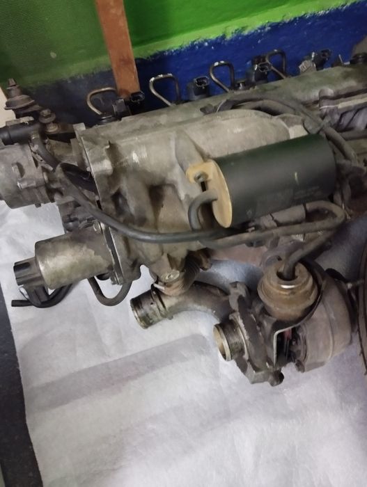 Цилиндрова глава,дюзи ,турбина за рено Меган 2 1,9 Дци, 120коя