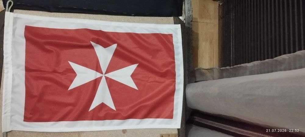 Saint Vincent and the Grenadines, Marshall Islands, Barbados, Malta Знамя Сент Винсент и Гренади, Малта, Барбадос, Маршалови острова Знамя