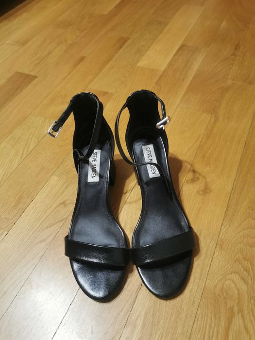 Дамски сандали от естествена кожа