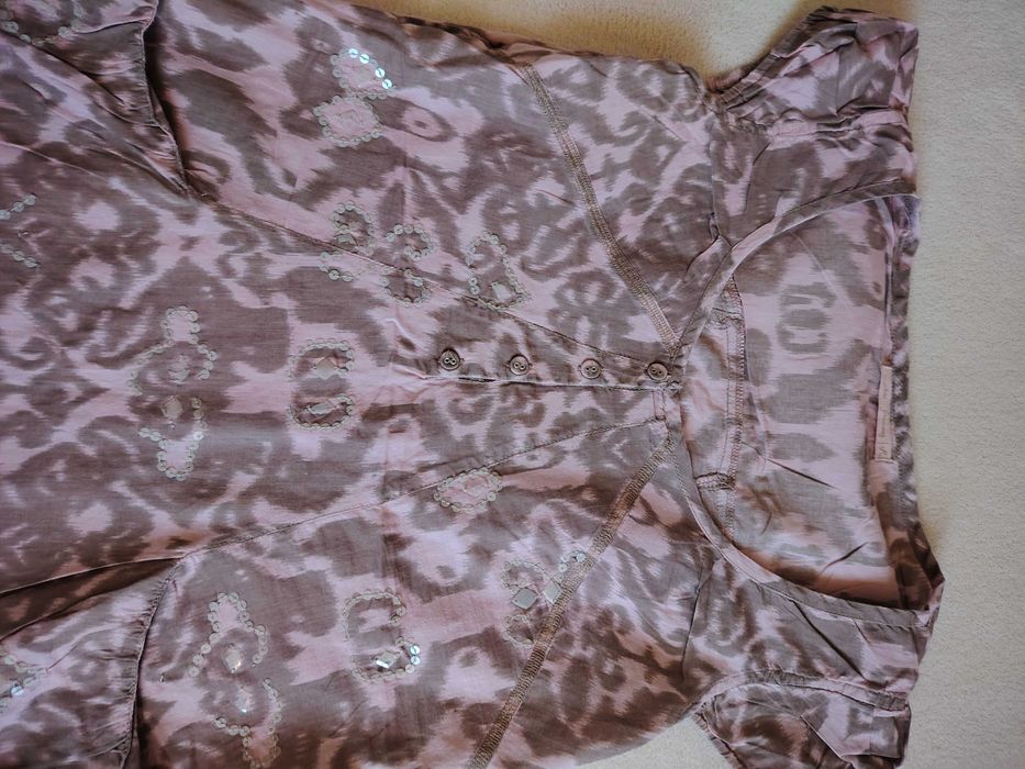 Дамска блуза-  " Stradivarius"